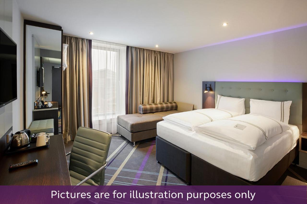 Premier Inn Wuppertal City Centre Buitenkant foto