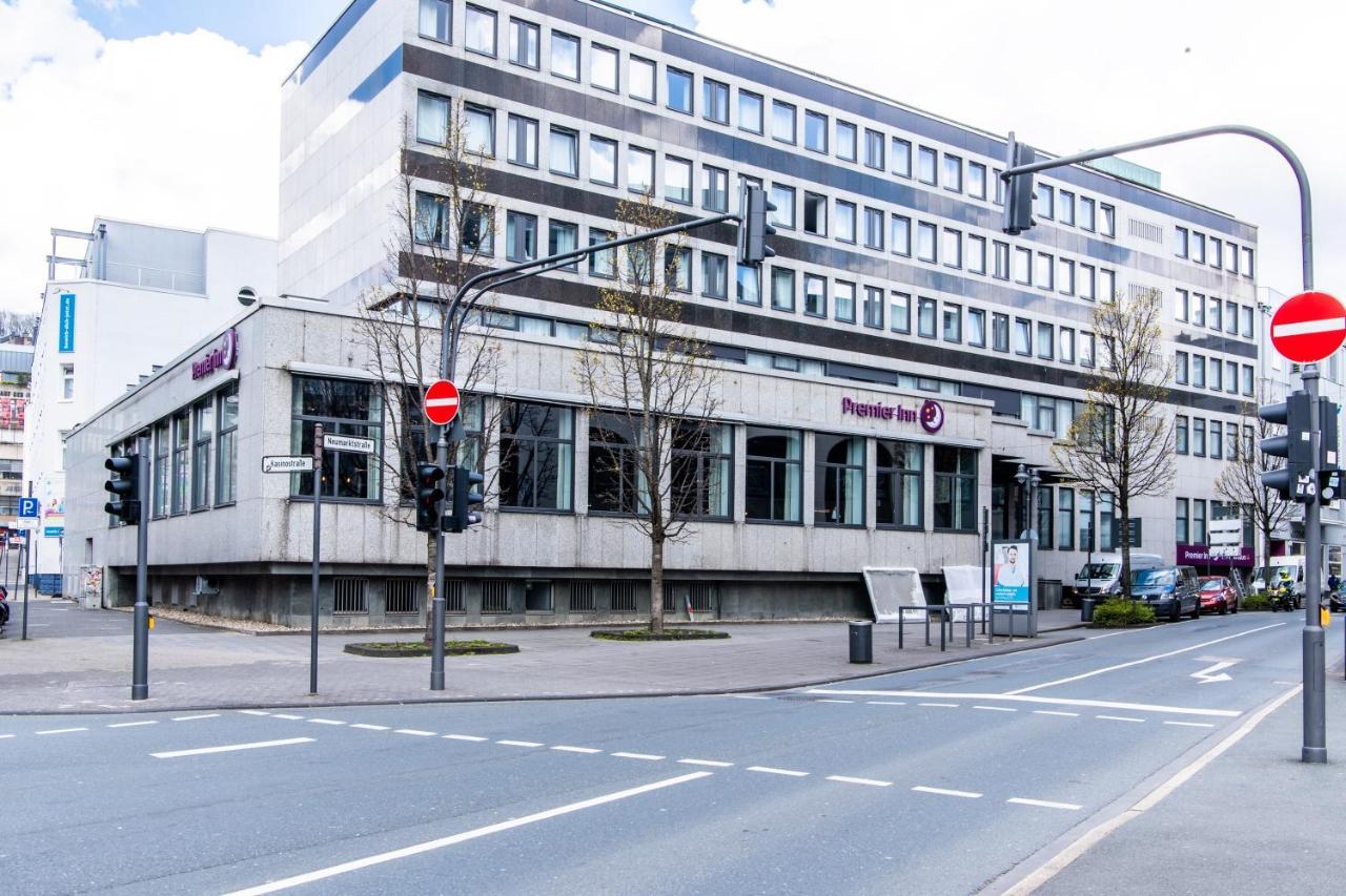 Premier Inn Wuppertal City Centre Buitenkant foto